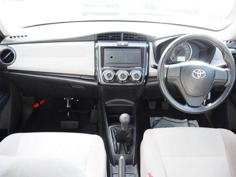 COROLLA AXIO