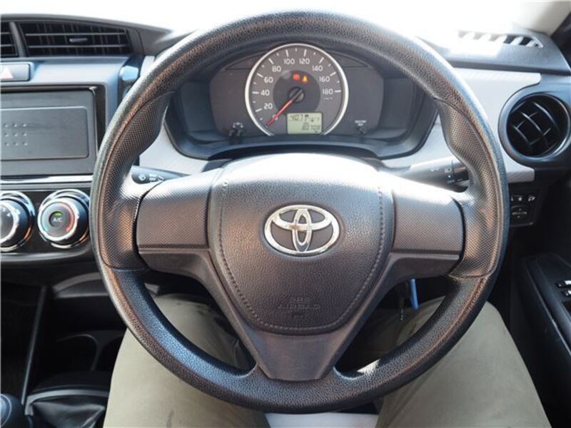 COROLLA AXIO