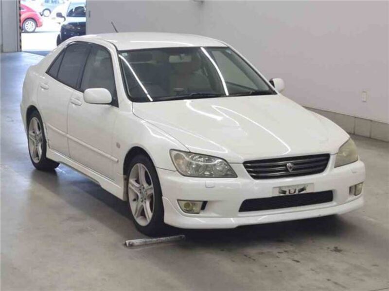 TOYOTA ALTEZZA