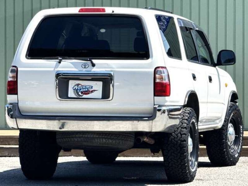 HILUX SURF