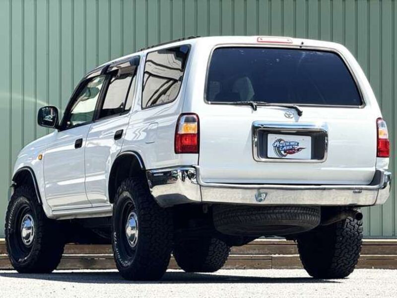 HILUX SURF