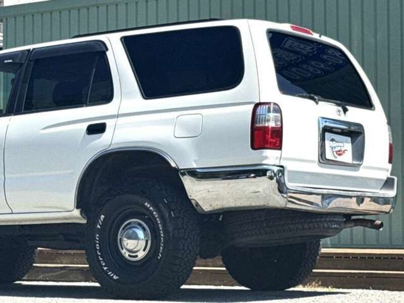 HILUX SURF