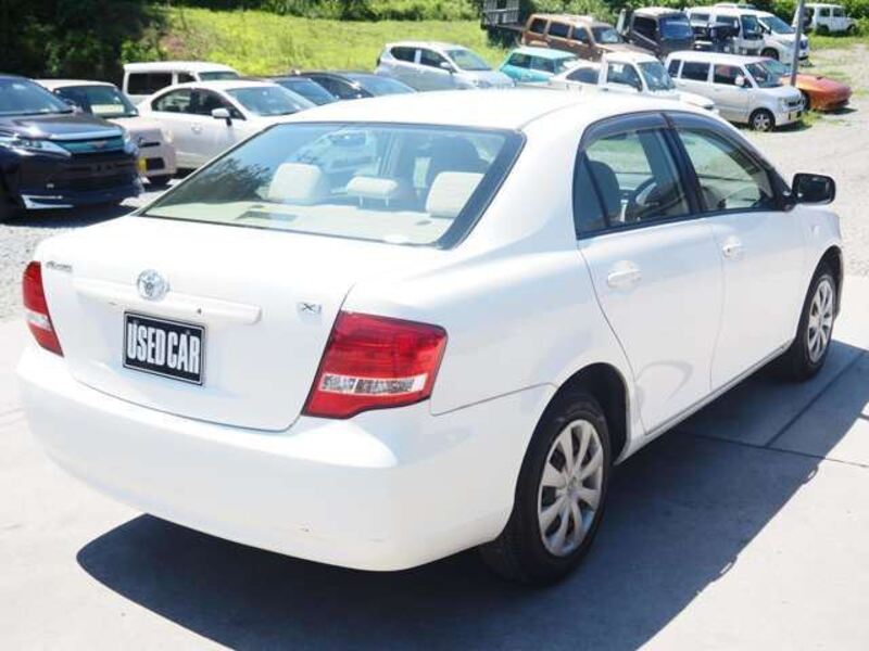 COROLLA AXIO