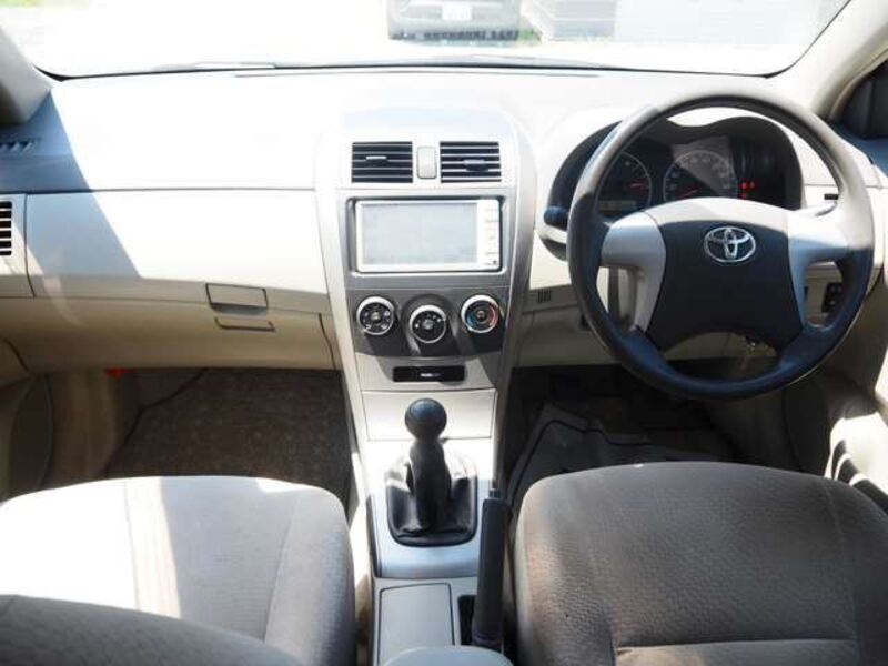 COROLLA AXIO