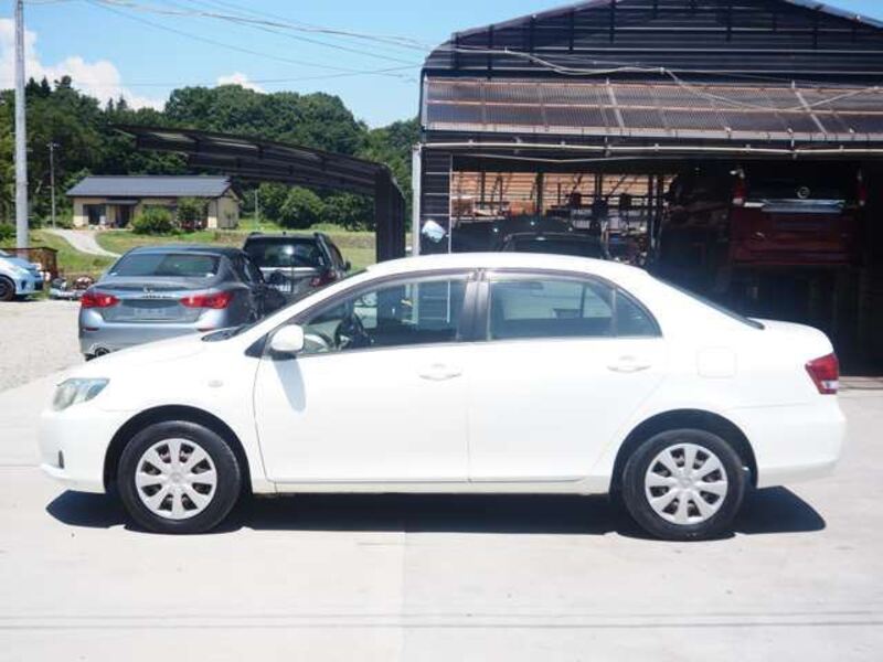 COROLLA AXIO