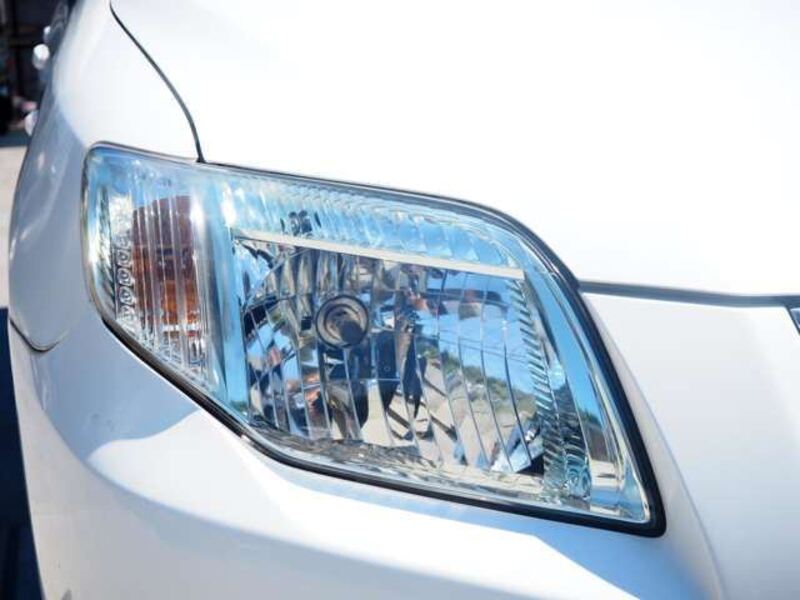 COROLLA AXIO