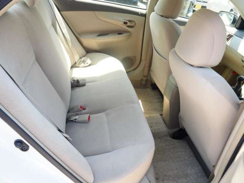 COROLLA AXIO