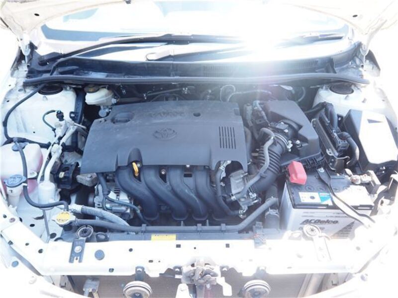 COROLLA AXIO
