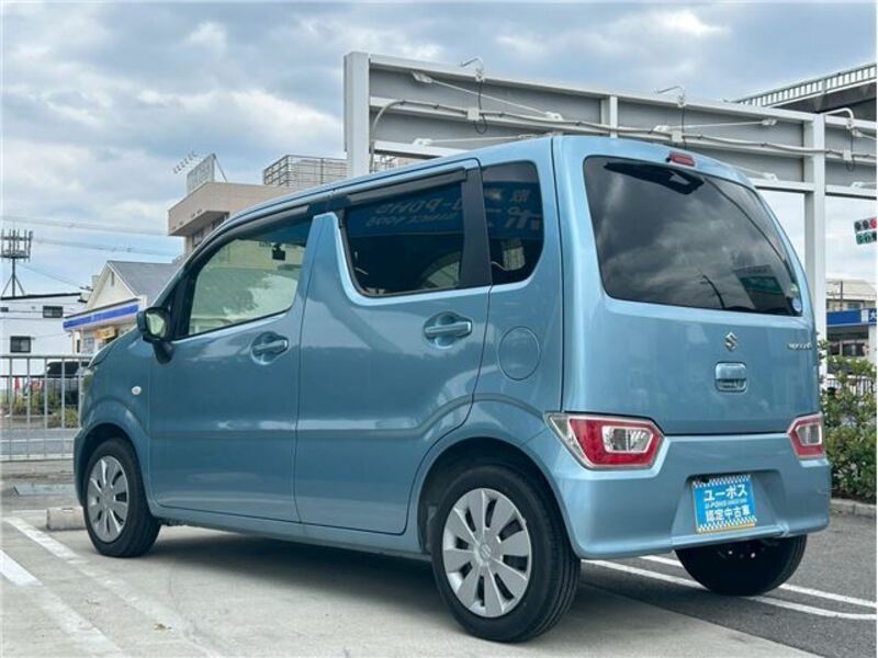 WAGON R