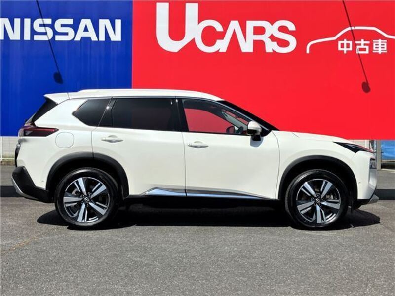 X-TRAIL