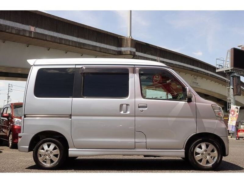 ATRAI WAGON