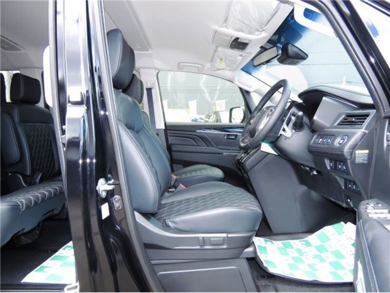 DELICA D5