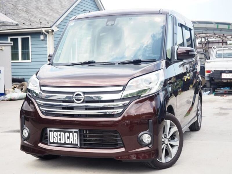 NISSAN DAYZ ROOX