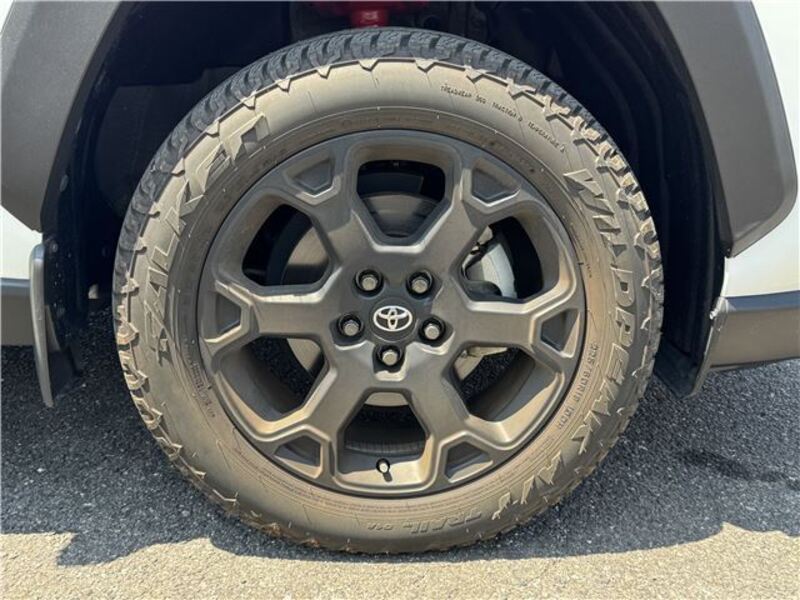 RAV4