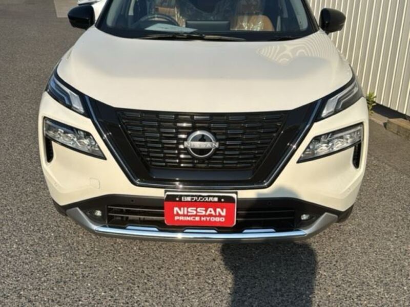 X-TRAIL