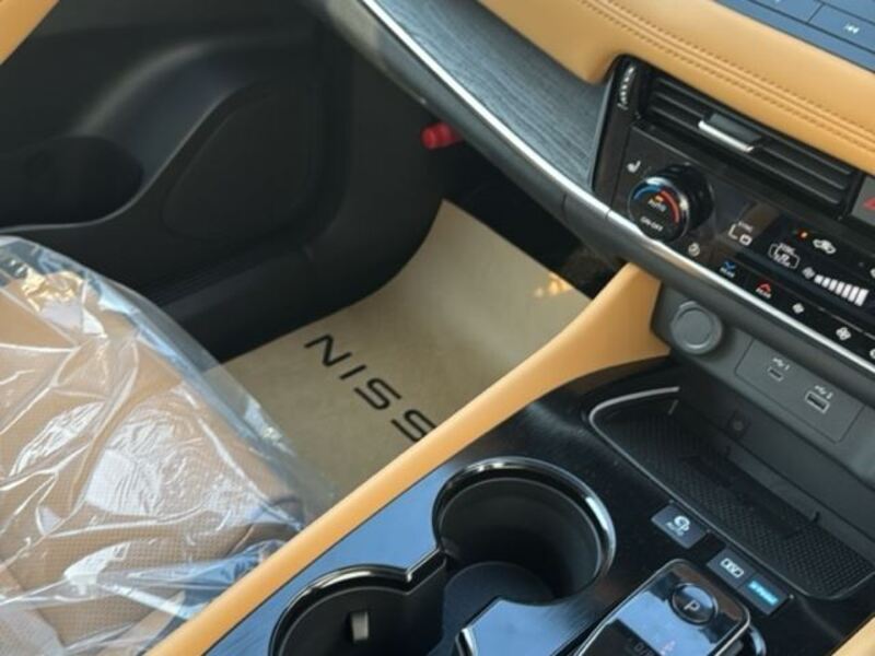 X-TRAIL