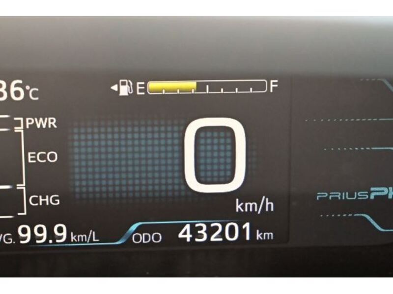 PRIUS PHV