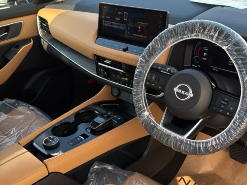 X-TRAIL
