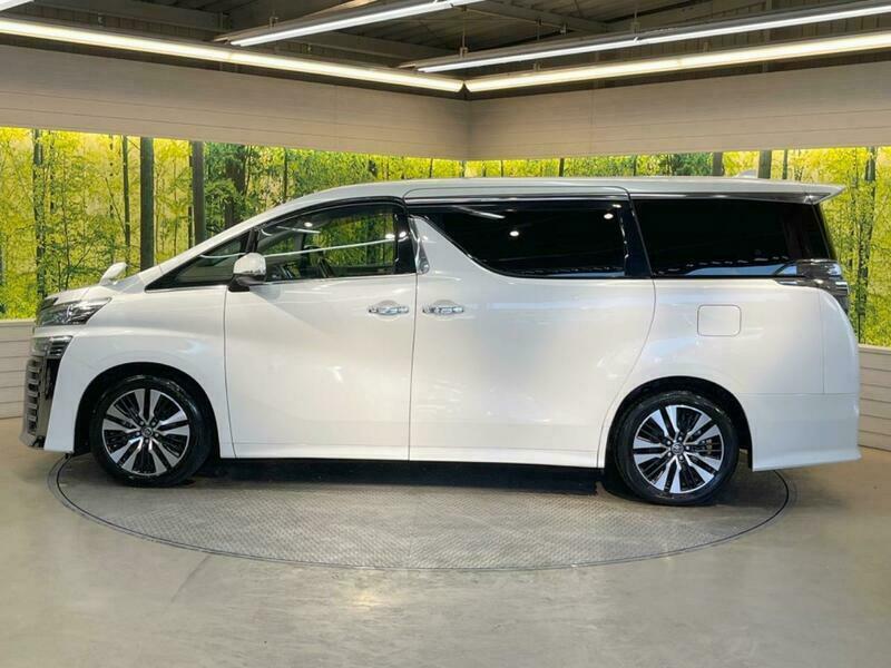 VELLFIRE