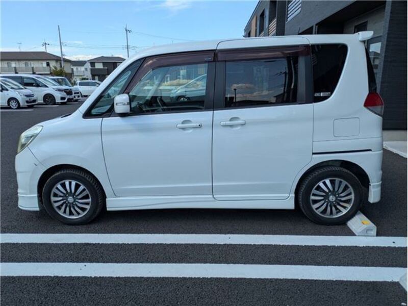DELICA D2