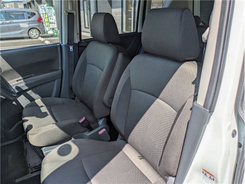 DELICA D2