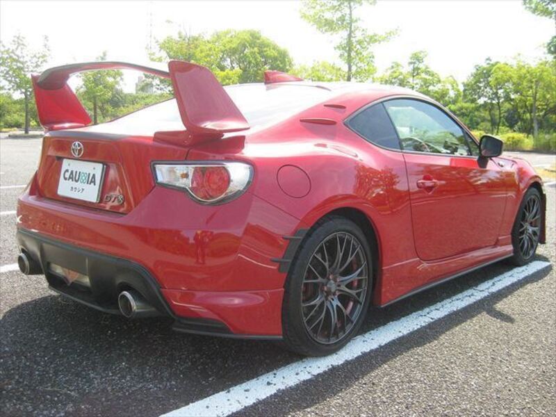 86
