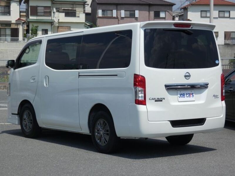 NV350 CARAVAN WAGON