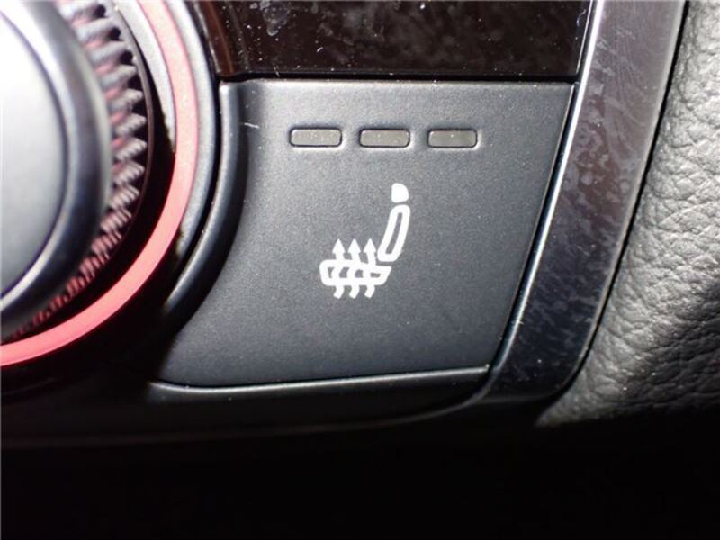 Q3