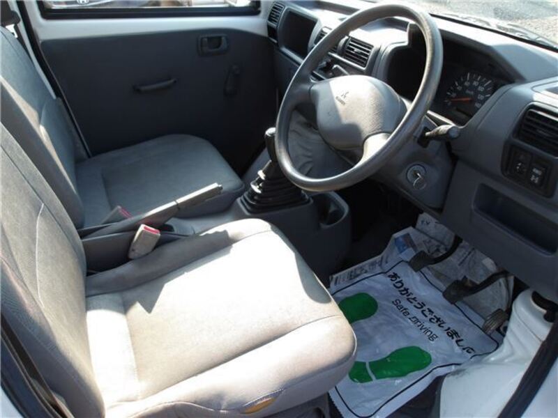MINICAB TRUCK