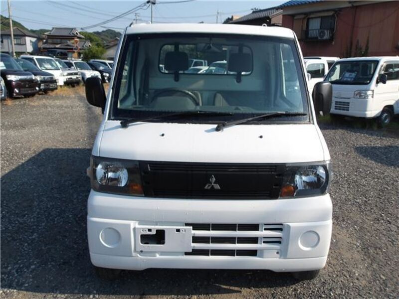 MINICAB TRUCK