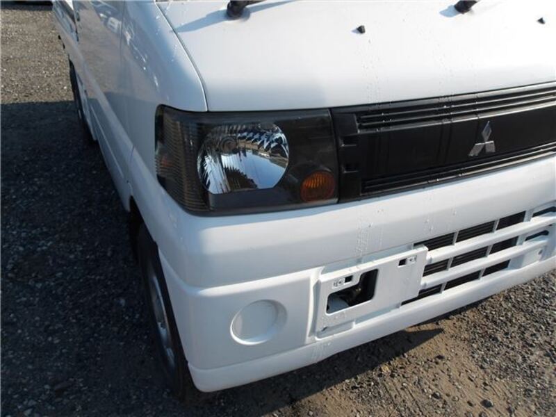 MINICAB TRUCK