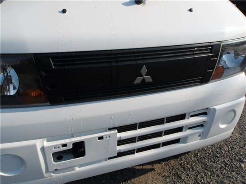 MINICAB TRUCK