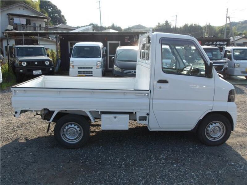 MINICAB TRUCK