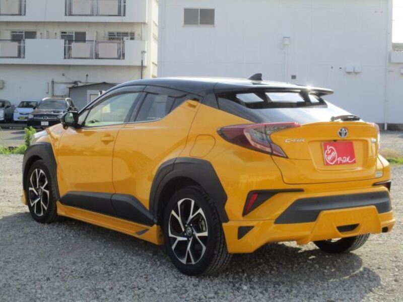C-HR