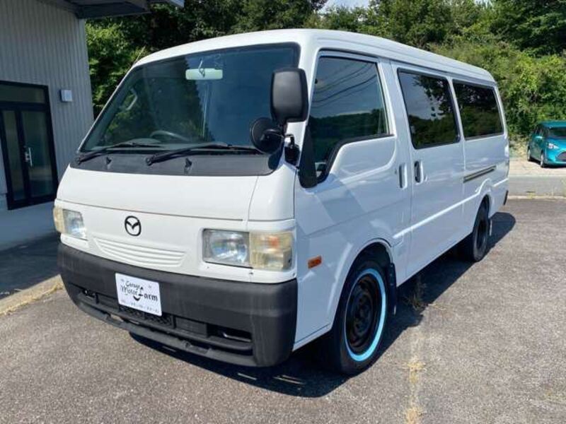 BONGO BRAWNY VAN