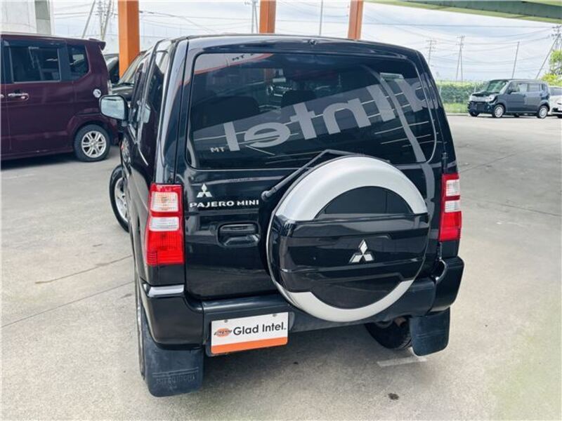 PAJERO MINI