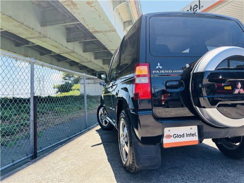 PAJERO MINI