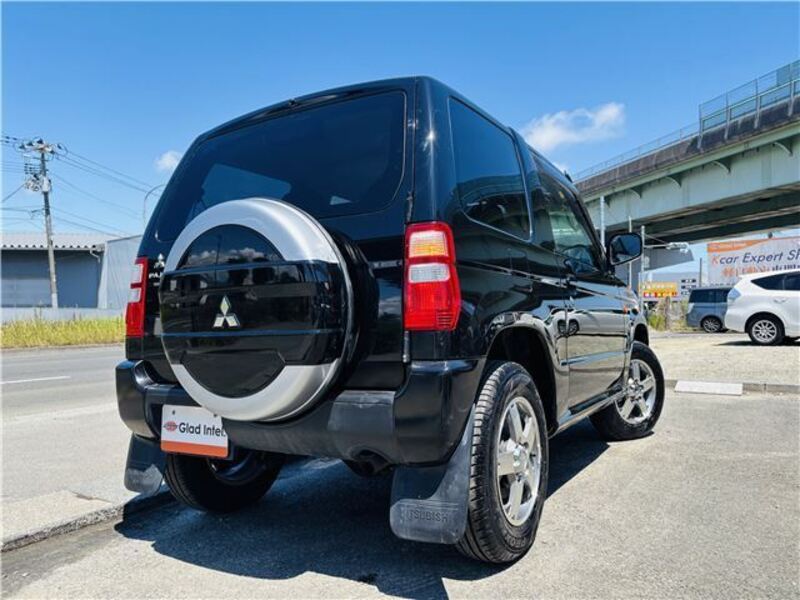 PAJERO MINI