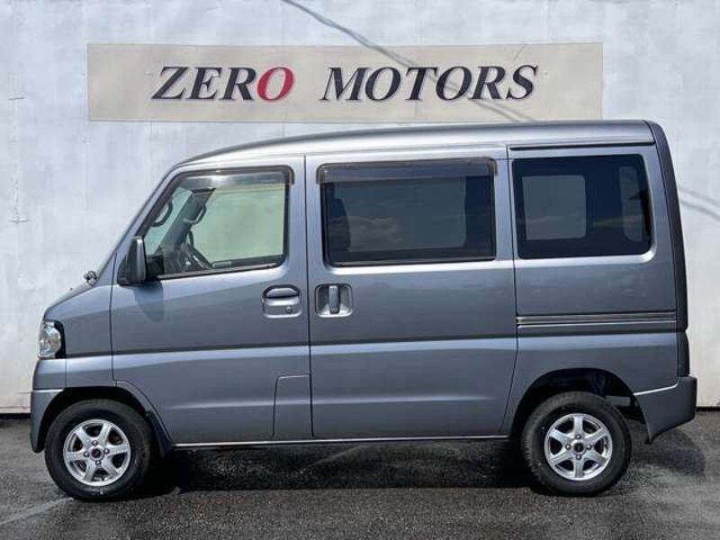 MINICAB VAN