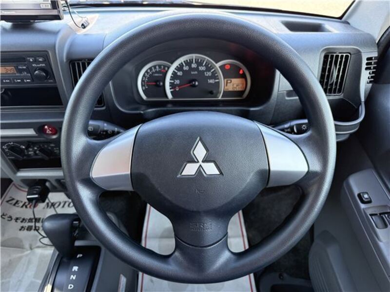 MINICAB VAN
