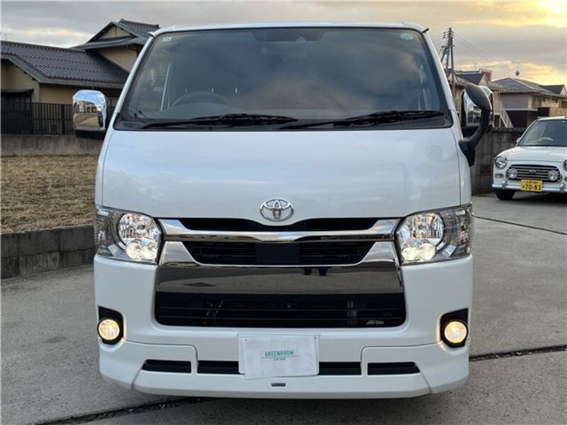 HIACE