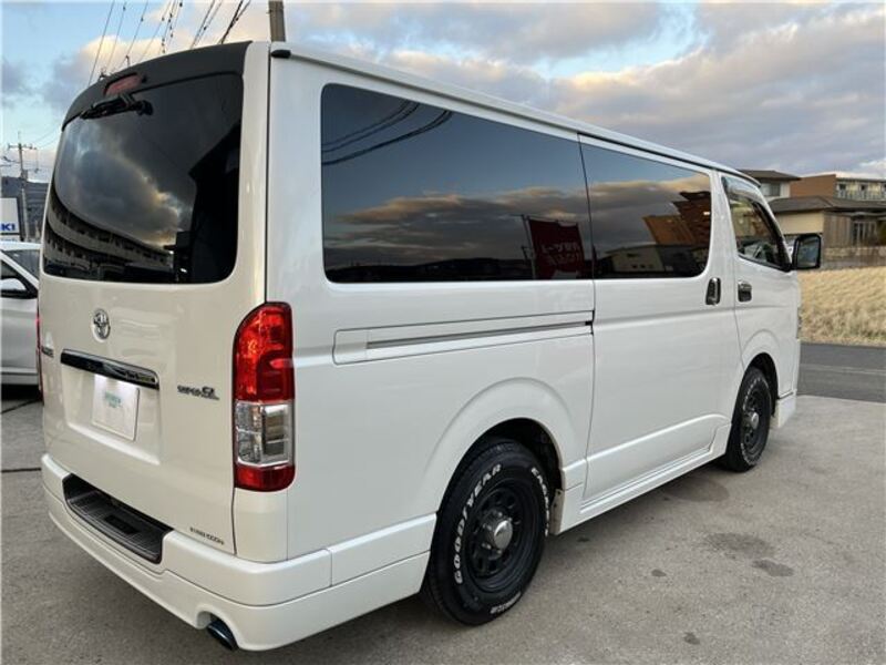 HIACE