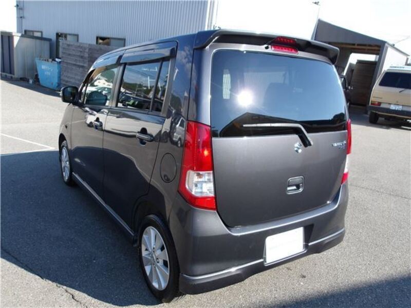 WAGON R