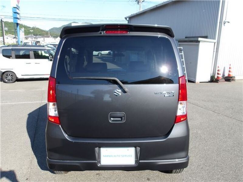 WAGON R