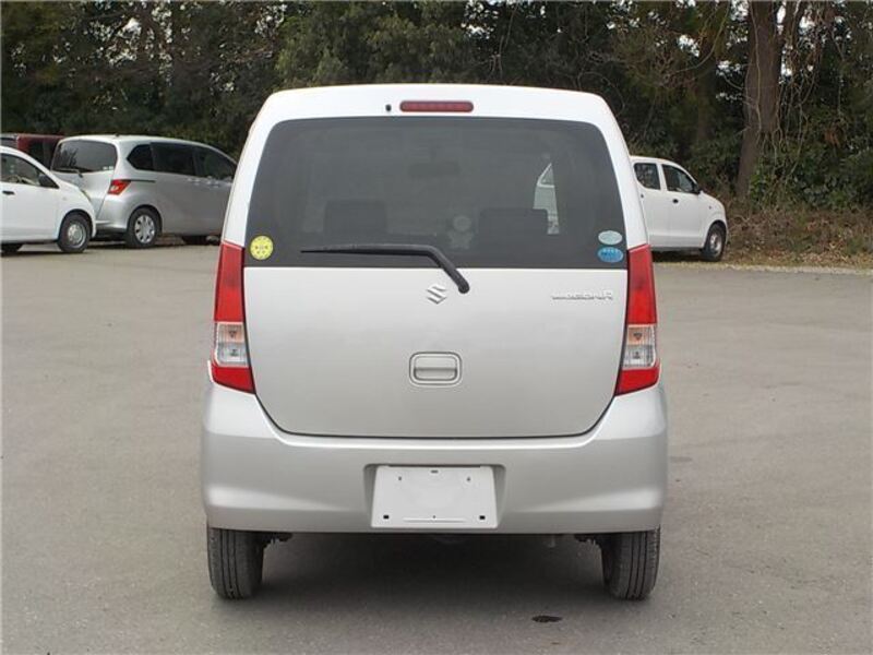 WAGON R
