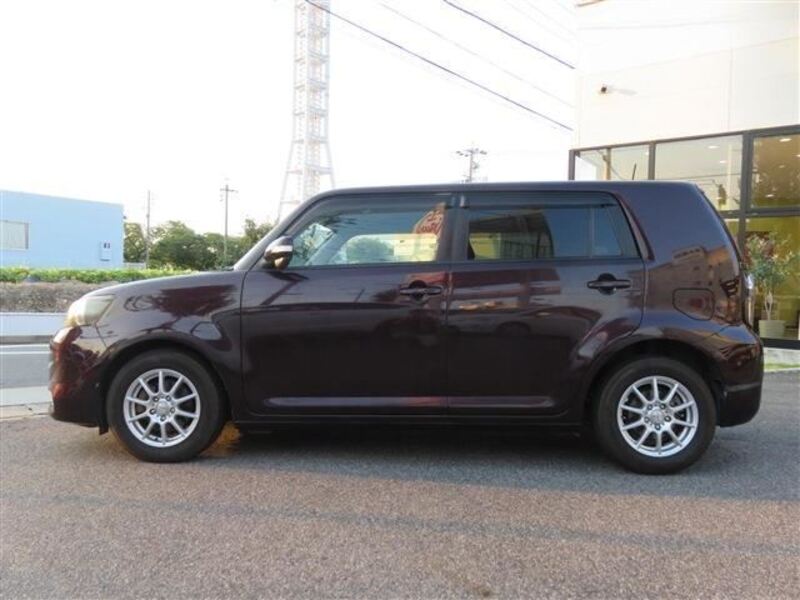 COROLLA RUMION