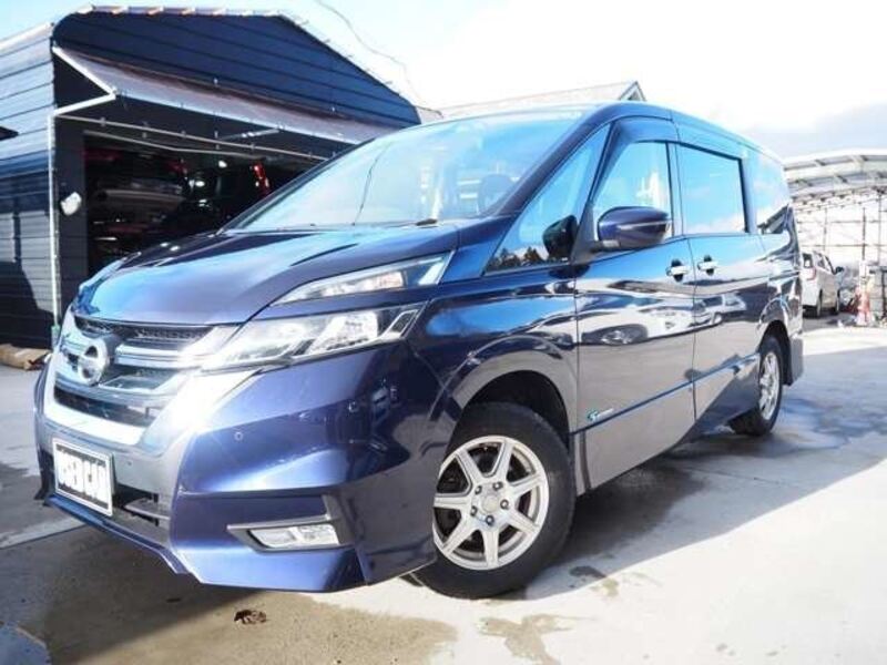 NISSAN SERENA