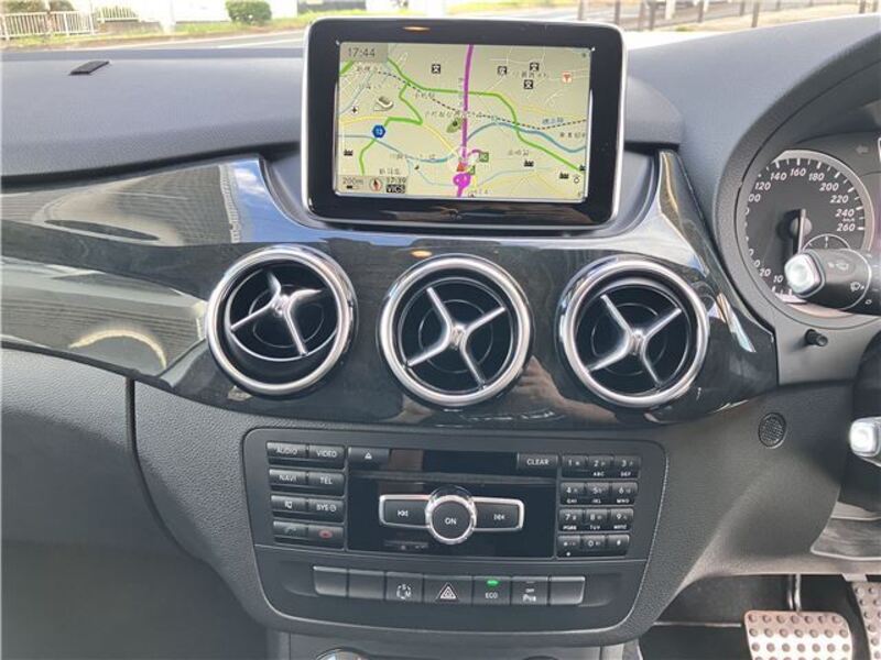 B-CLASS