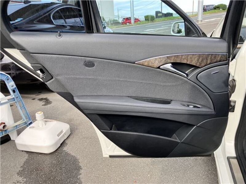 E-CLASS