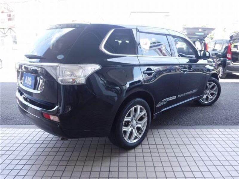 OUTLANDER PHEV